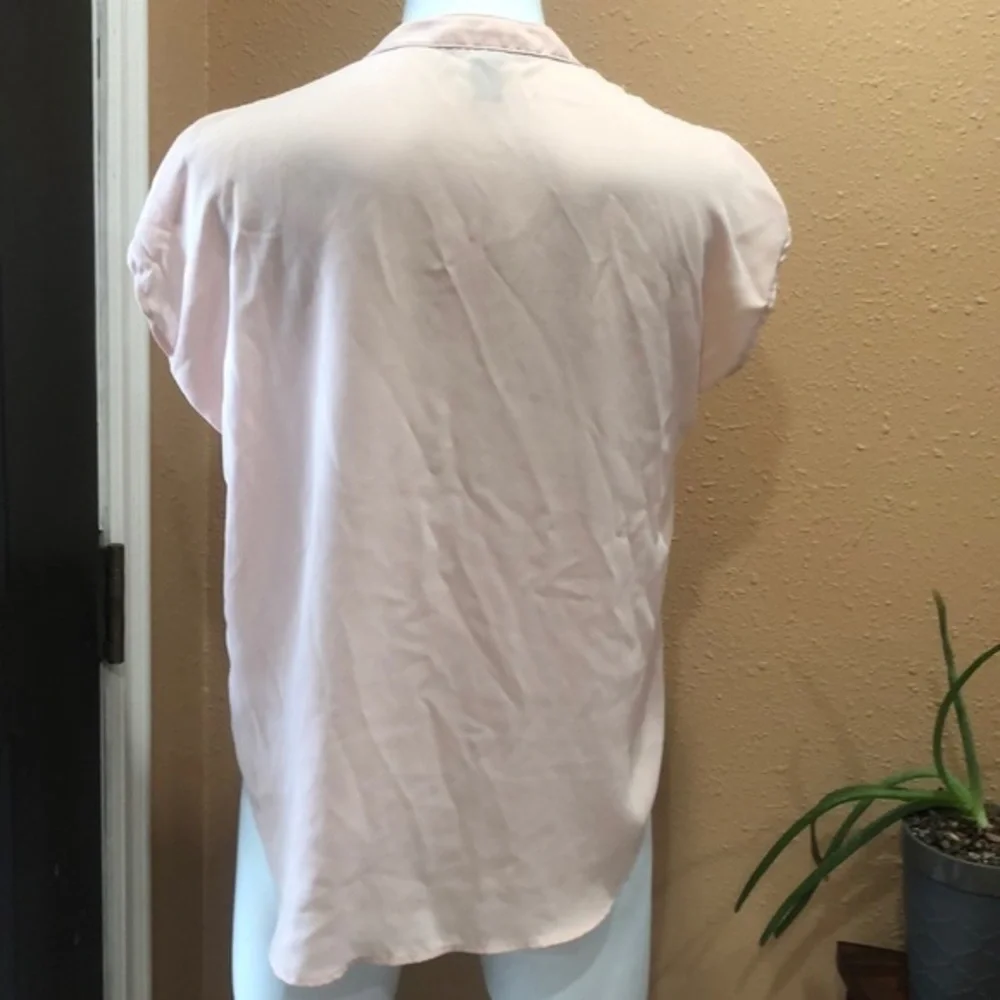 Forever 21 short sleeve pink top - Picture 4 of 4